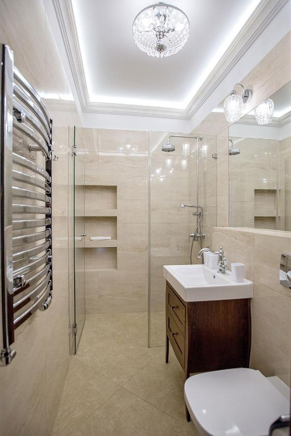 Hotel Zamek Chalupki Bagian luar foto